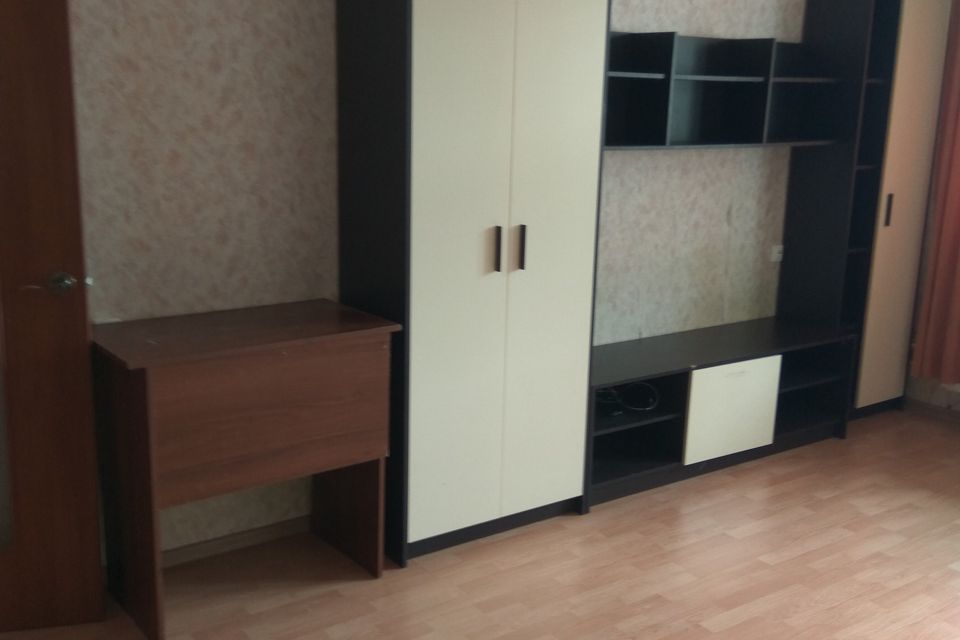 Продаётся 2-комнатная квартира, 58.2 м²