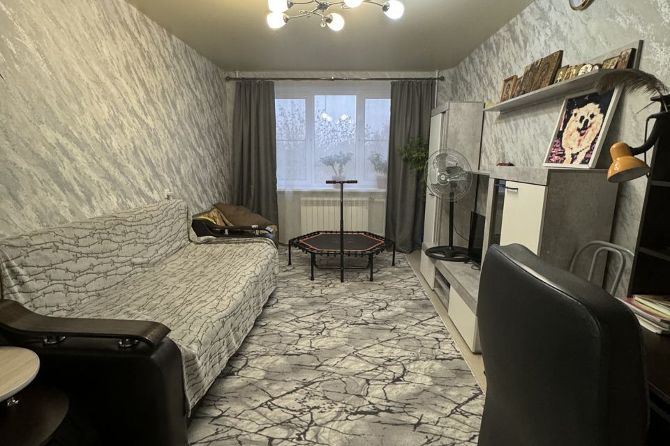 Продаётся 3-комнатная квартира, 70 м²