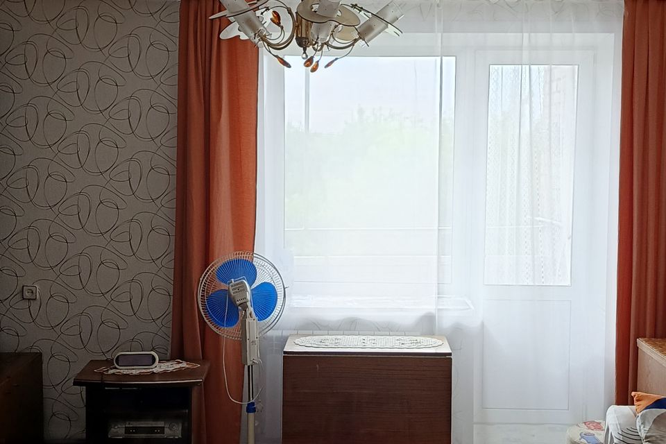 Продаётся 3-комнатная квартира, 65.6 м²