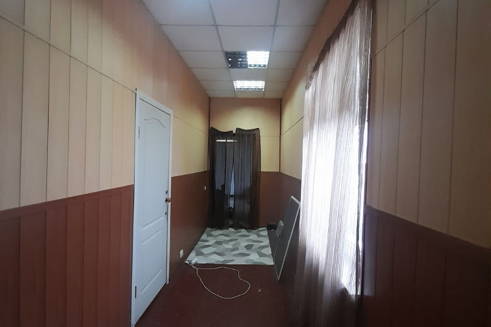 Продаётся 1-этажный дом, 200 м²