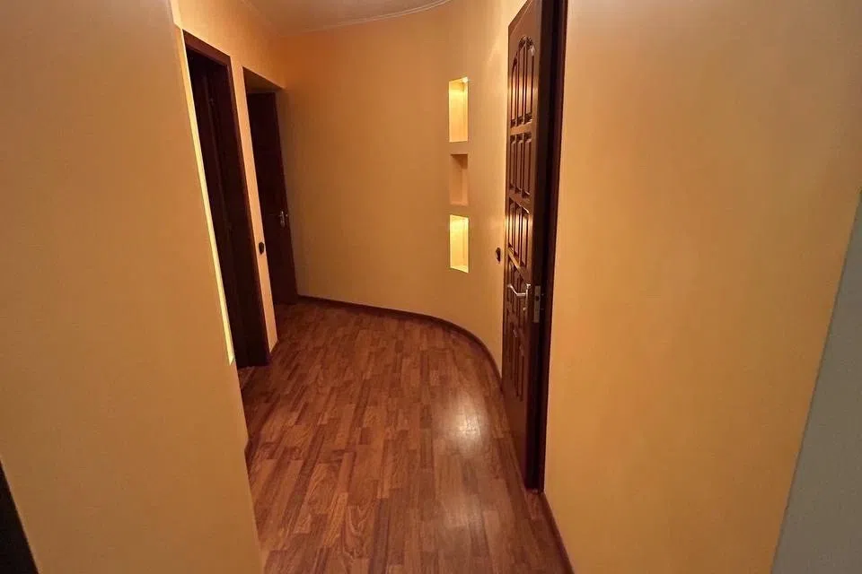 Продаётся 3-комнатная квартира, 79.9 м²