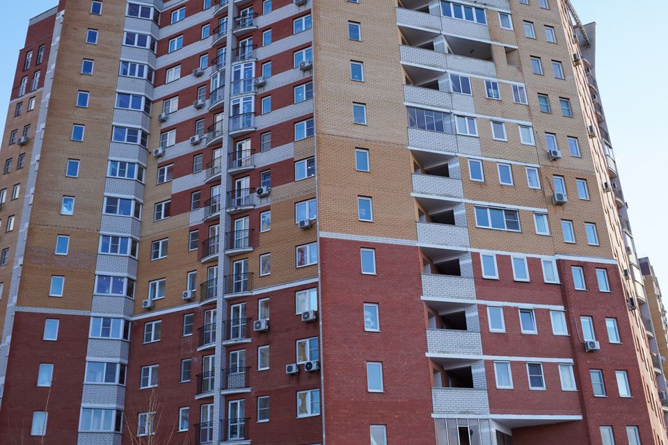 Продаётся 4-комнатная квартира, 115.4 м²