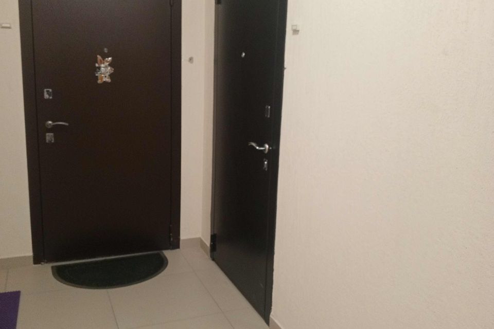 Продаётся 1-комнатная квартира, 32 м²