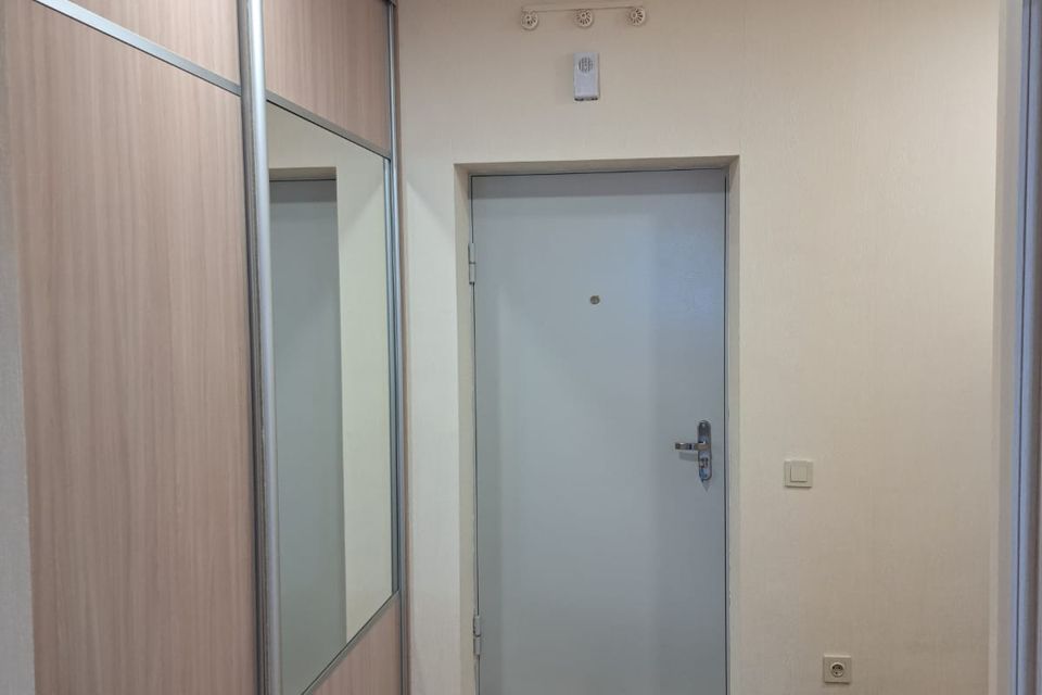 Продаётся 1-комнатная квартира, 41.2 м²
