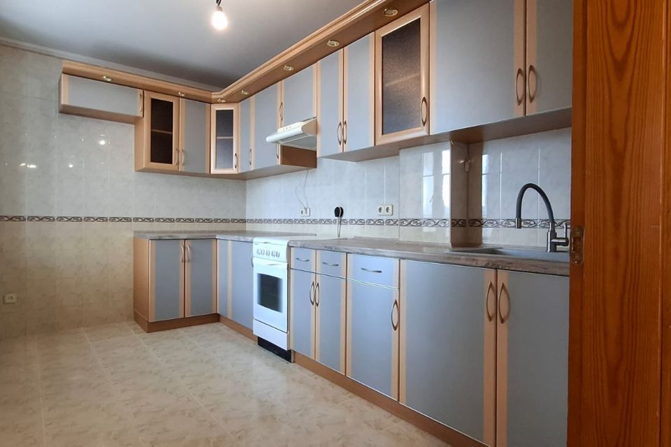Продаётся 2-комнатная квартира, 56 м²