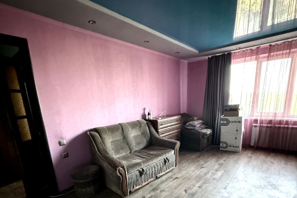 Продаётся 2-комнатная квартира, 58 м²