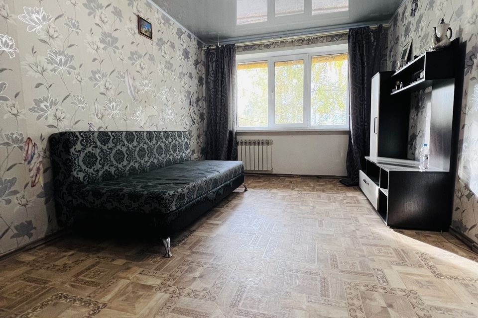 Продаётся 2-комнатная квартира, 43.8 м²