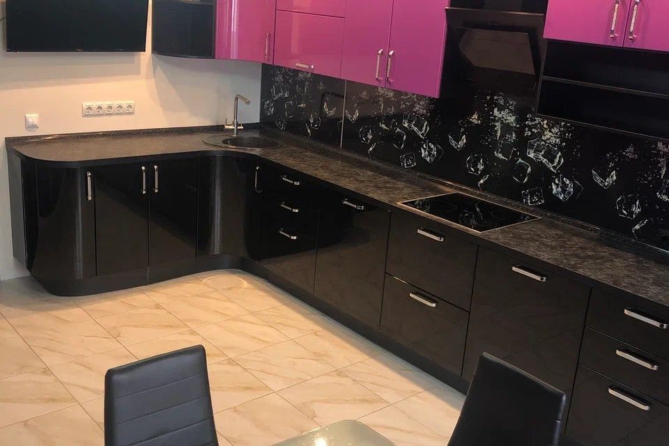 Продаётся 2-комнатная квартира, 80.4 м²