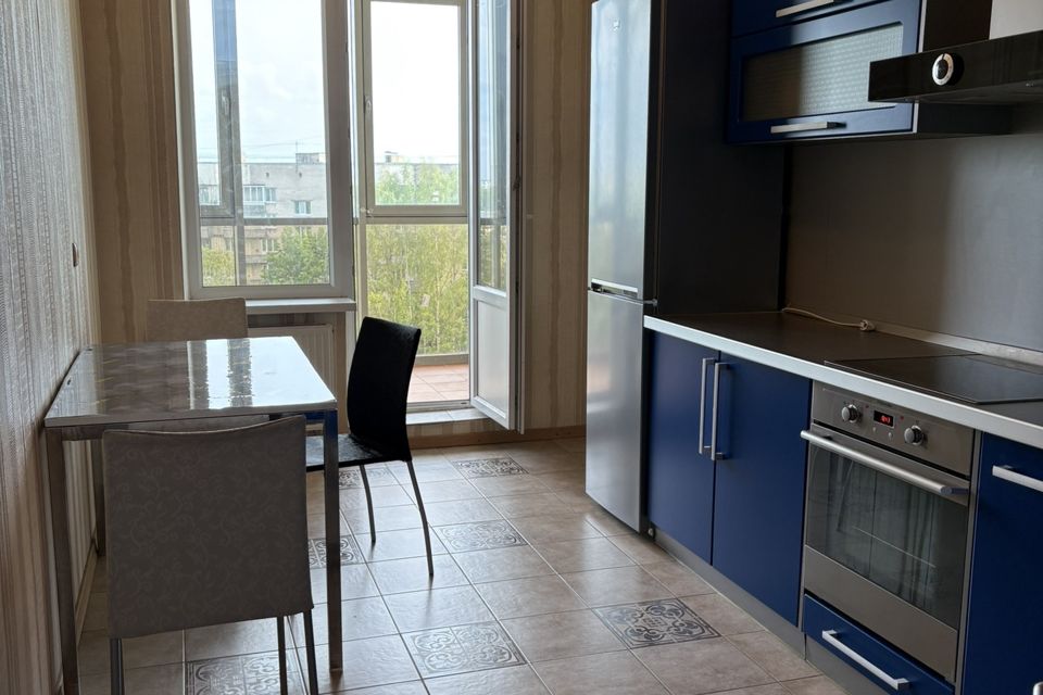 Продаётся 1-комнатная квартира, 46.9 м²