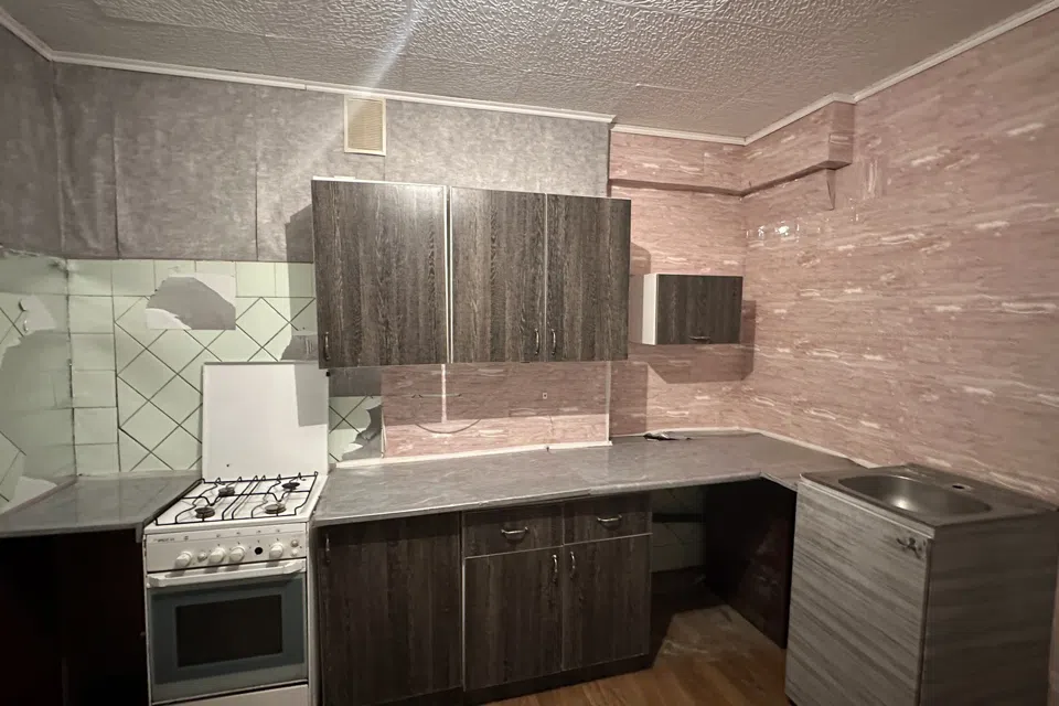 Продаётся 3-комнатная квартира, 60 м²