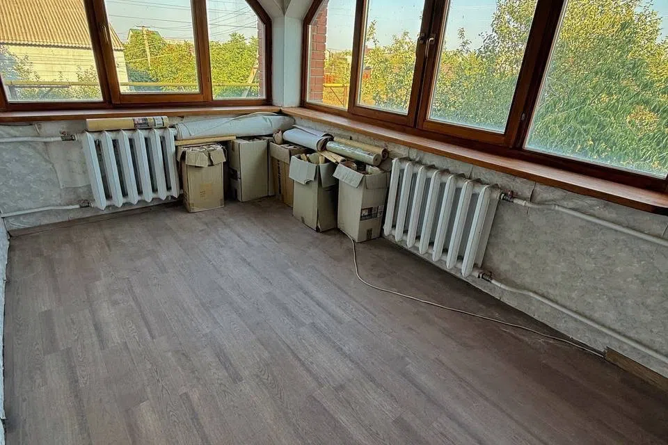 Продаётся 3-этажный дом, 360 м²