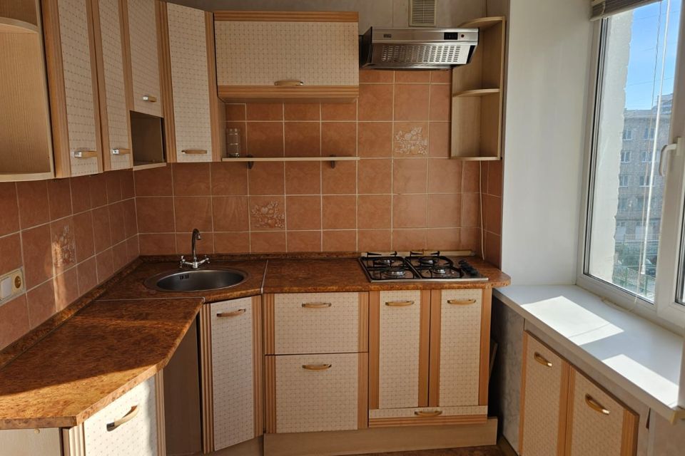 Продаётся 3-комнатная квартира, 62.9 м²