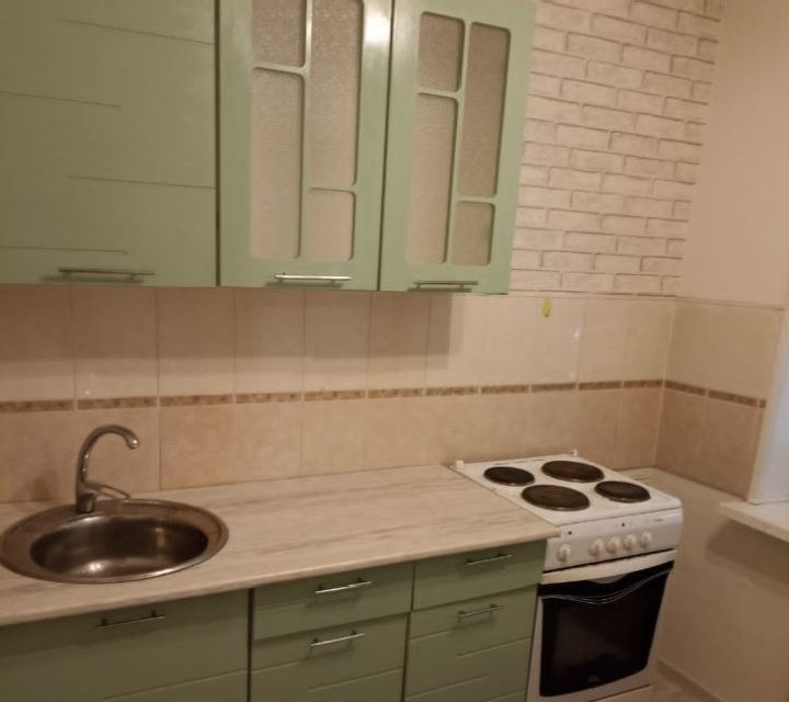 Сдаётся 1-комнатная квартира, 37 м²