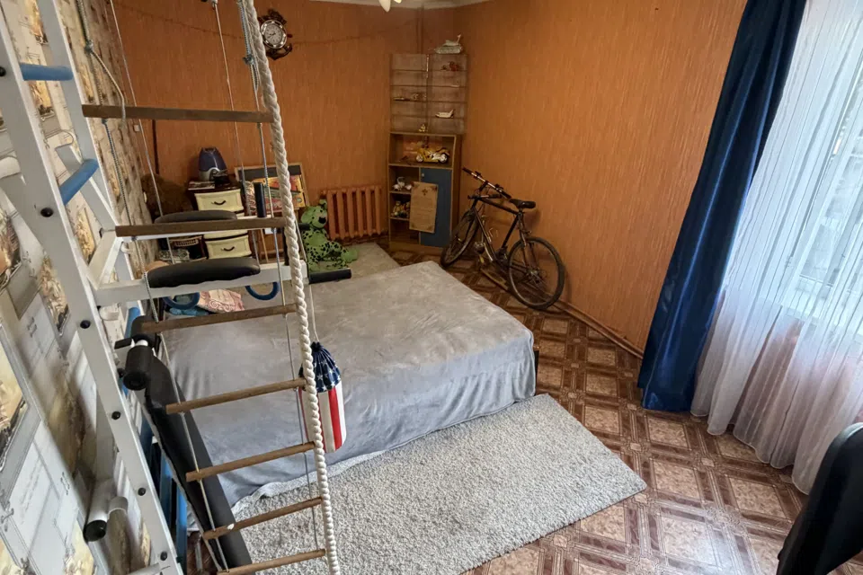 Продаётся 3-комнатная квартира, 60.2 м²