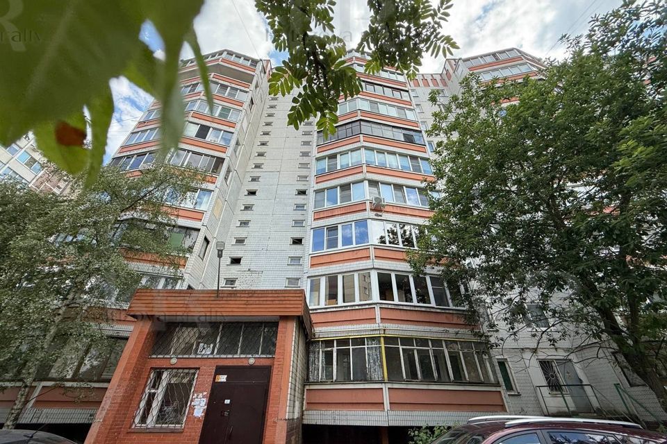 Продаётся 2-комнатная квартира, 67.7 м²