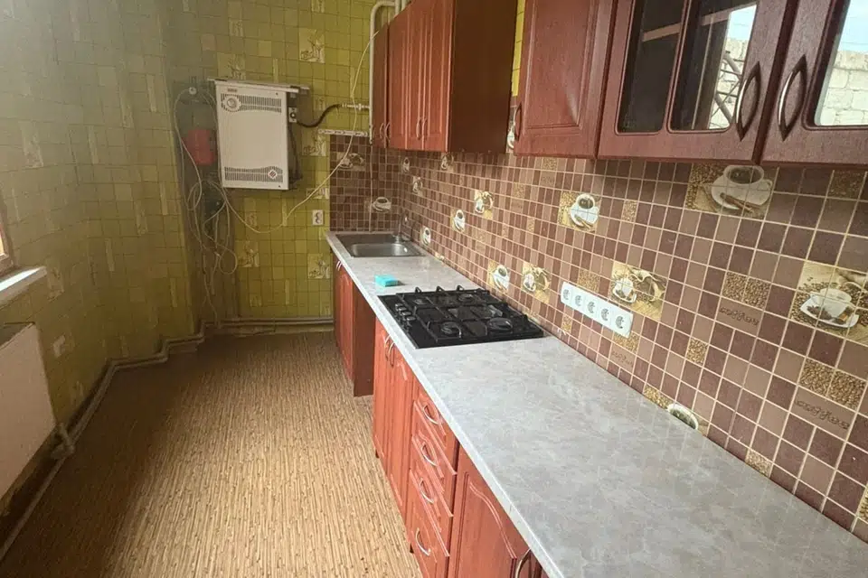 Продаётся 3-комнатная квартира, 40 м²