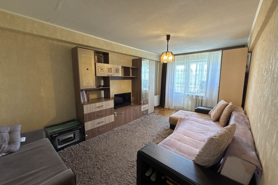 Продаётся 2-комнатная квартира, 52.7 м²