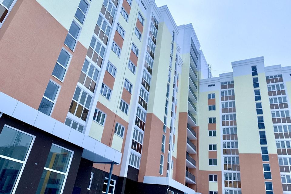 Продаётся 2-комнатная квартира, 64 м²