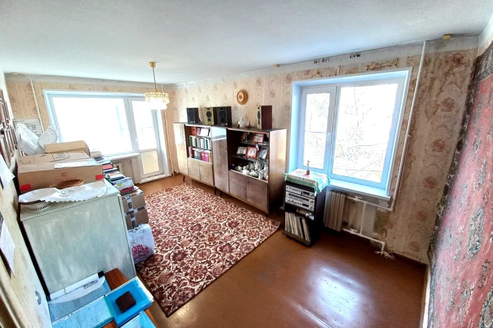 Продаётся 3-комнатная квартира, 60.9 м²