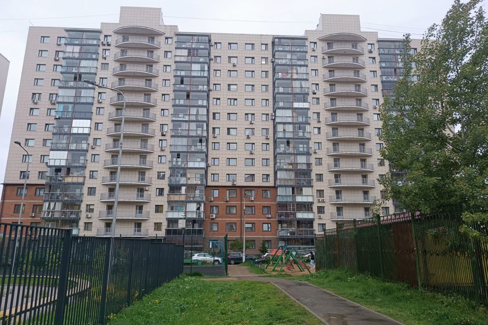 Продаётся 3-комнатная квартира, 71.3 м²