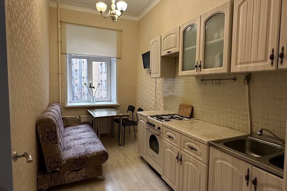 Продаётся 1-комнатная квартира, 45 м²
