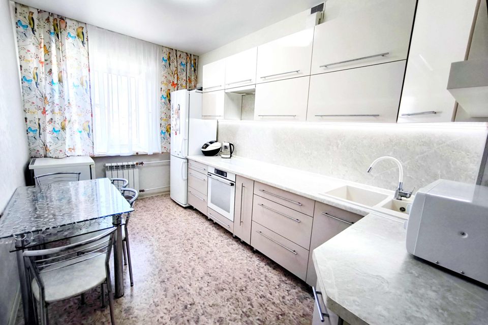 Продаётся 3-комнатная квартира, 71.3 м²