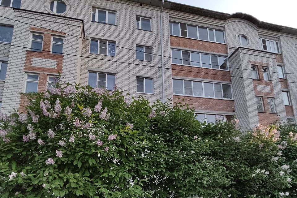 Продаётся 2-комнатная квартира, 59.6 м²