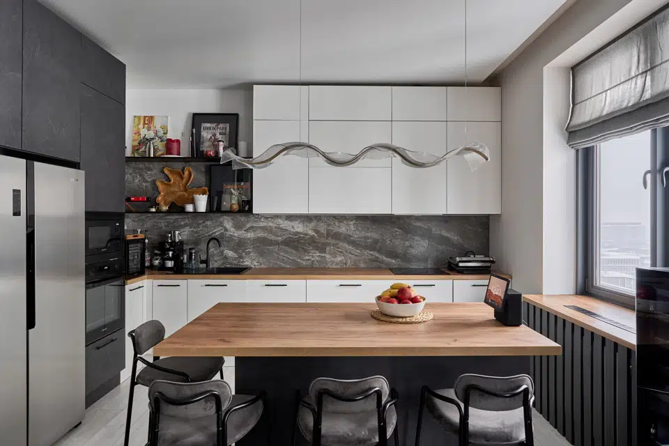 Продаётся 3-комнатная квартира, 90 м²
