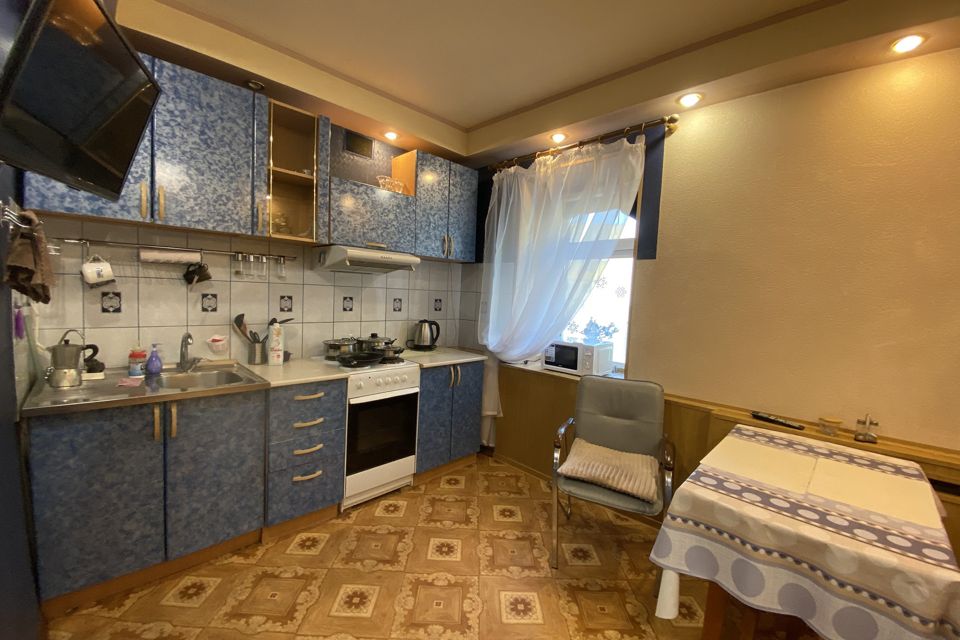 Сдаётся 1-комнатная квартира, 38 м²