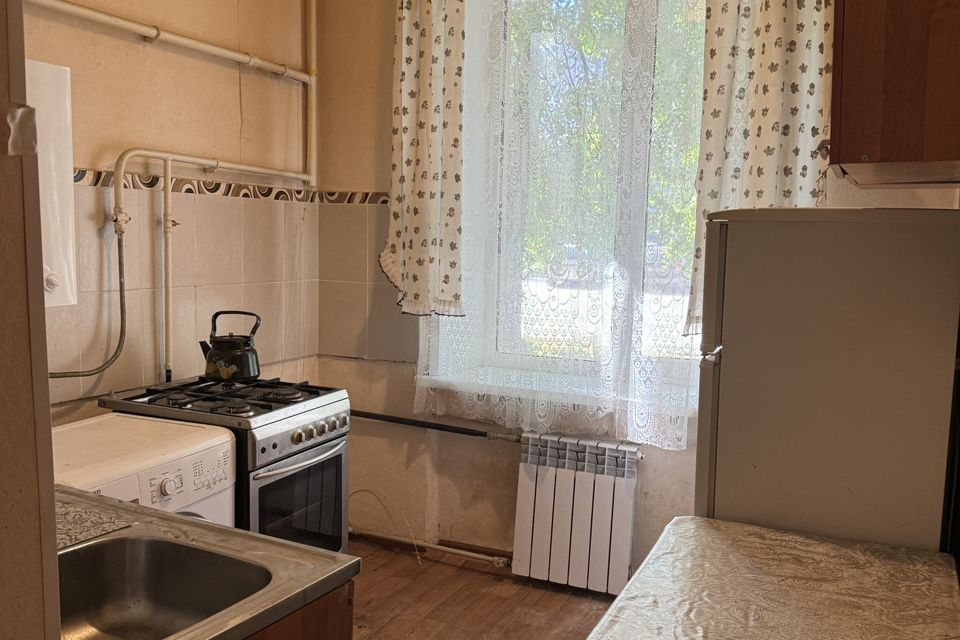 Продаётся 1-комнатная квартира, 32 м²