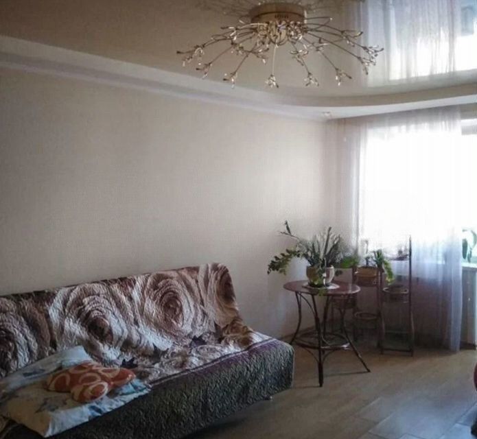 Продаётся 2-комнатная квартира, 48.3 м²