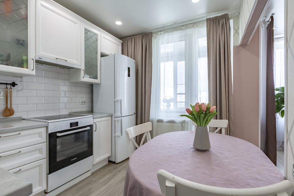 Продаётся 3-комнатная квартира, 81.5 м²