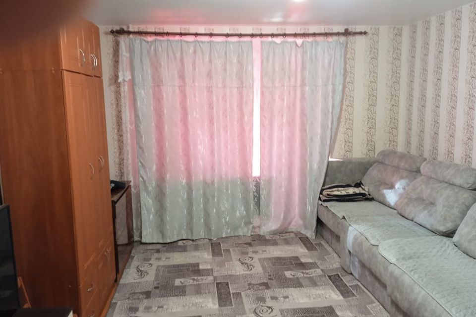 Продаётся 3-комнатная квартира, 58.1 м²