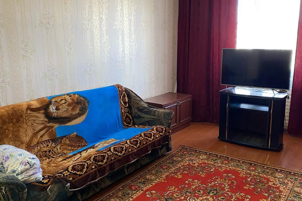 Сдаётся 1-комнатная квартира, 35 м²