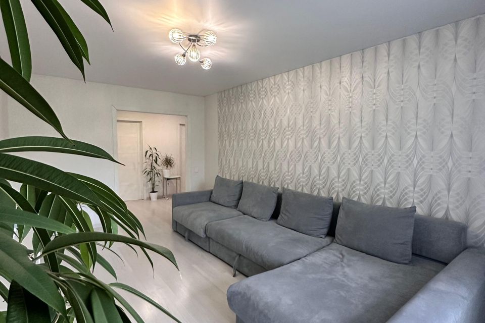 Продаётся 3-комнатная квартира, 68.4 м²