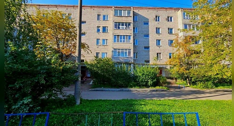 Продаётся 4-комнатная квартира, 85 м²