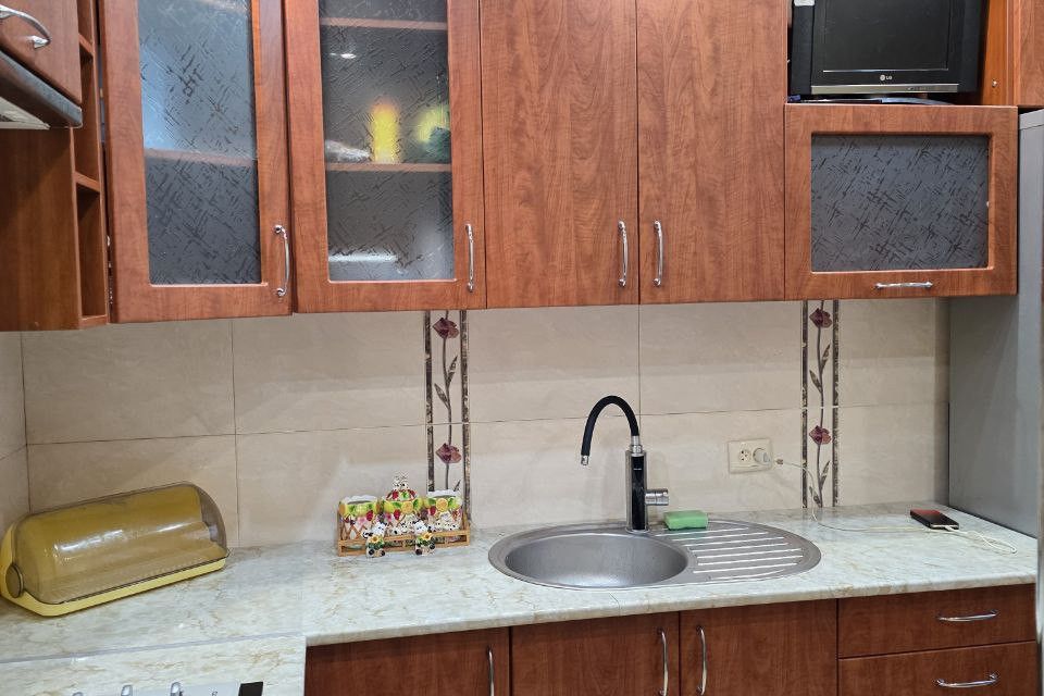 Продаётся 3-комнатная квартира, 70 м²