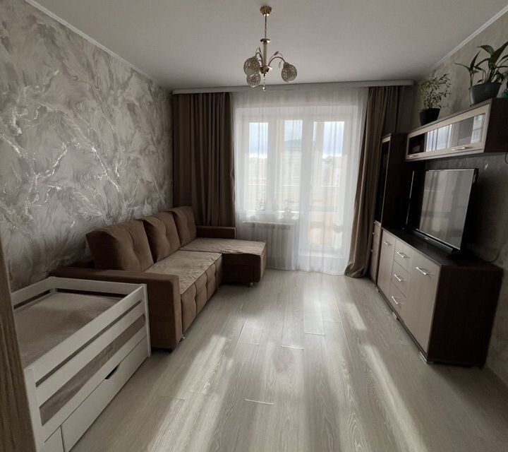Продаётся 1-комнатная квартира, 38 м²