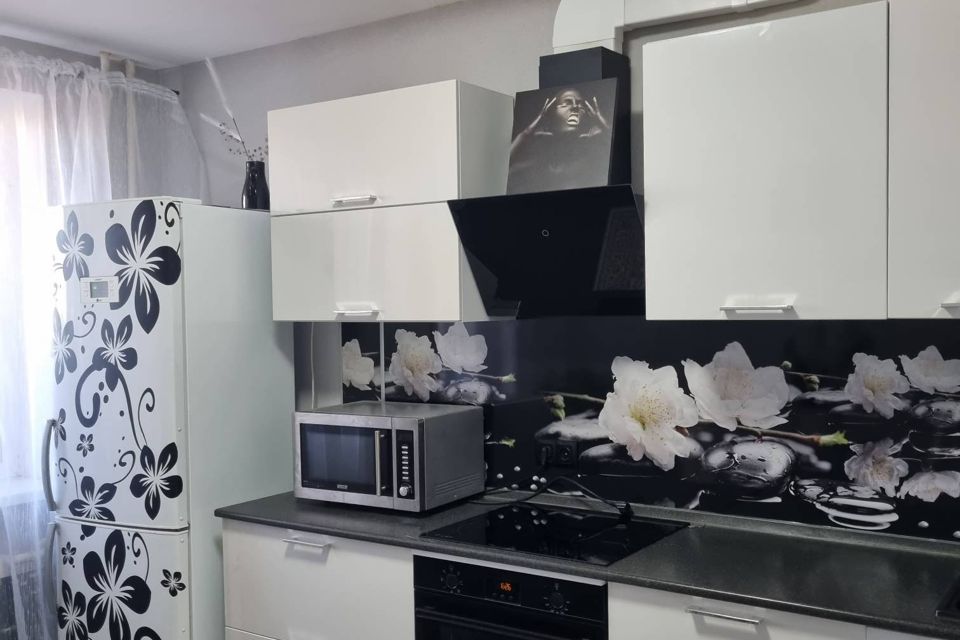 Продаётся 2-комнатная квартира, 72.3 м²