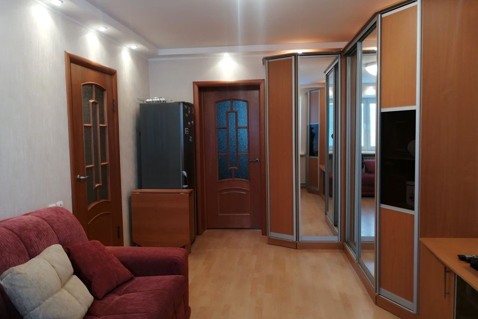 Продаётся 2-комнатная квартира, 43.8 м²
