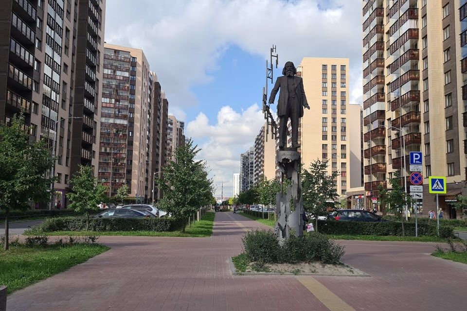 Продаётся 1-комнатная квартира, 41.3 м²
