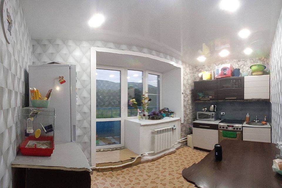 Продаётся 2-комнатная квартира, 45.8 м²