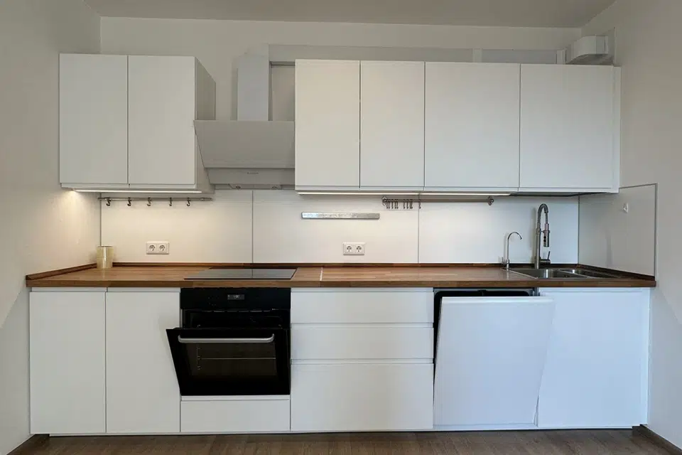Продаётся 2-комнатная квартира, 63.6 м²