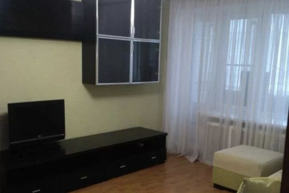 Продаётся 1-комнатная квартира, 35.3 м²