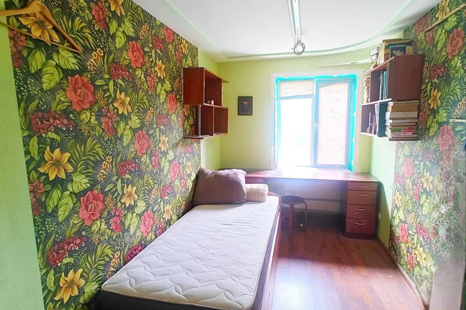 Продаётся 3-комнатная квартира, 54 м²