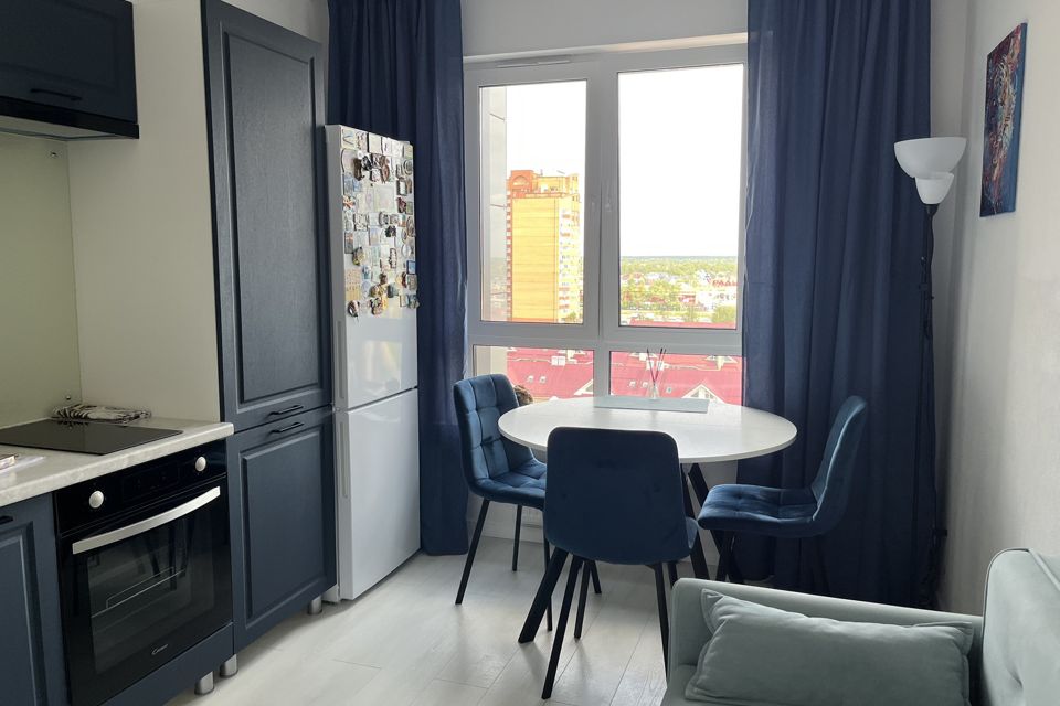 Продаётся 1-комнатная квартира, 41 м²