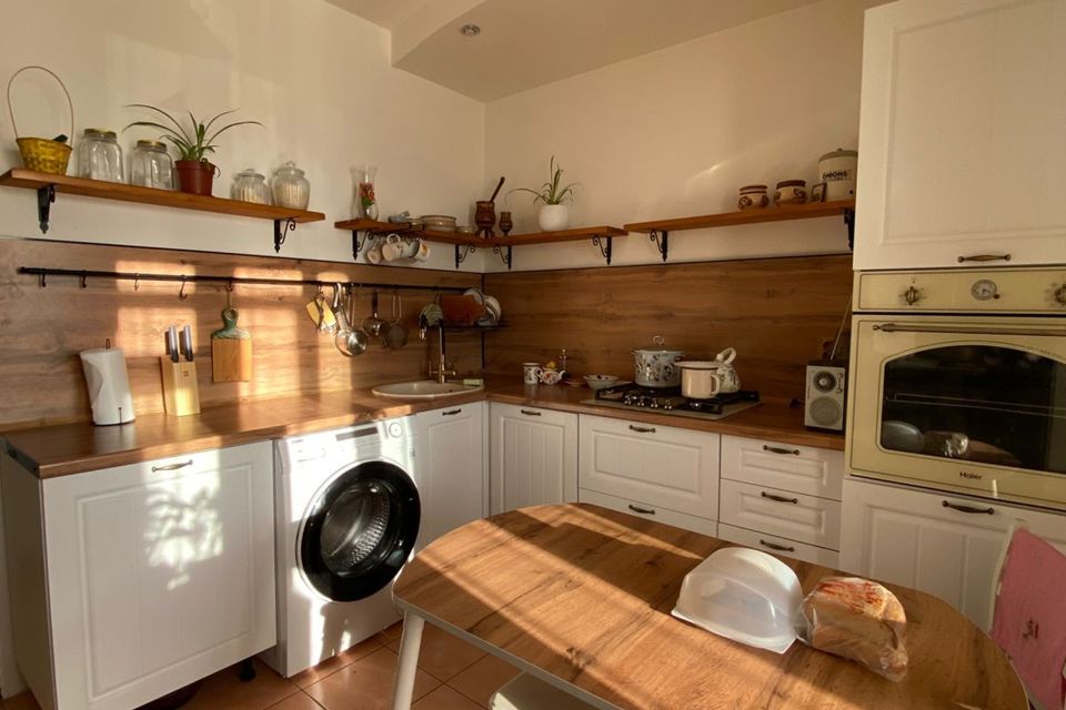 Продаётся 3-комнатная квартира, 56 м²