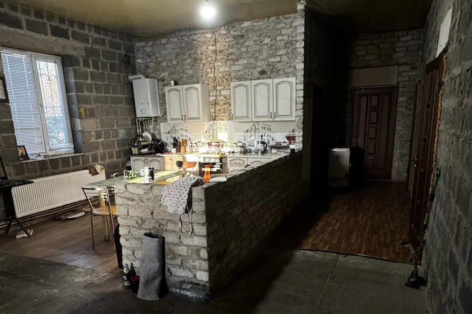 Продаётся 2-этажный дом, 360 м²