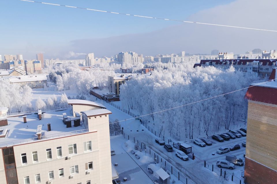 Продаётся 2-комнатная квартира, 66.7 м²