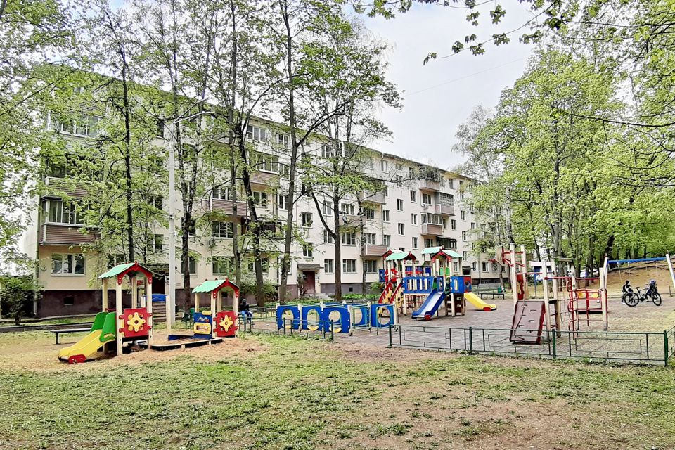 Продаётся 2-комнатная квартира, 42.1 м²